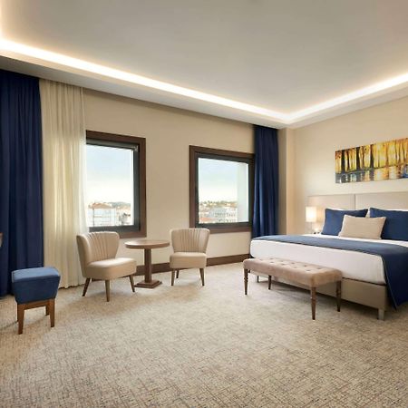 Ramada By Wyndham Yalova Hotel Yalova  Eksteriør billede