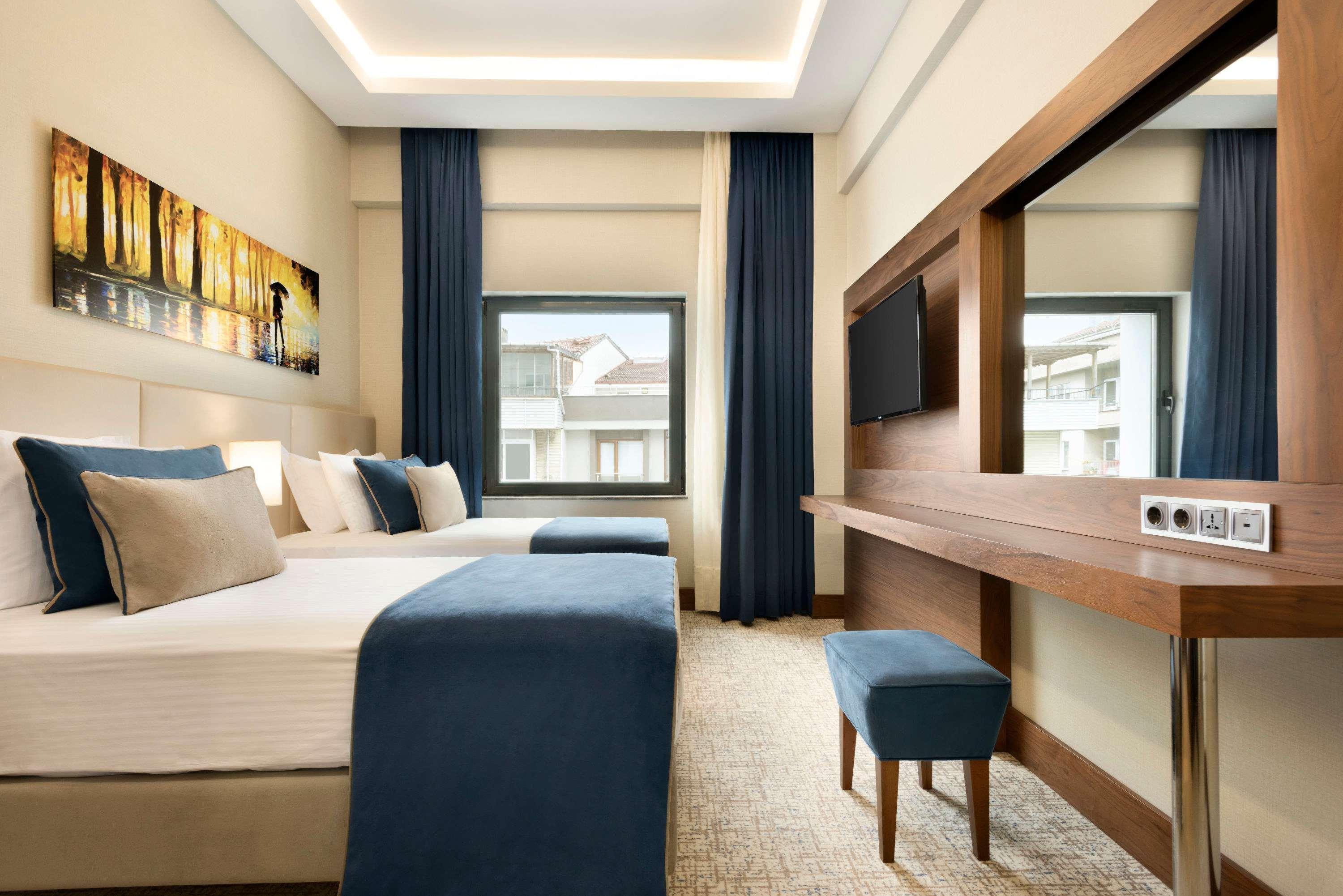 Ramada By Wyndham Yalova Hotel Yalova  Eksteriør billede