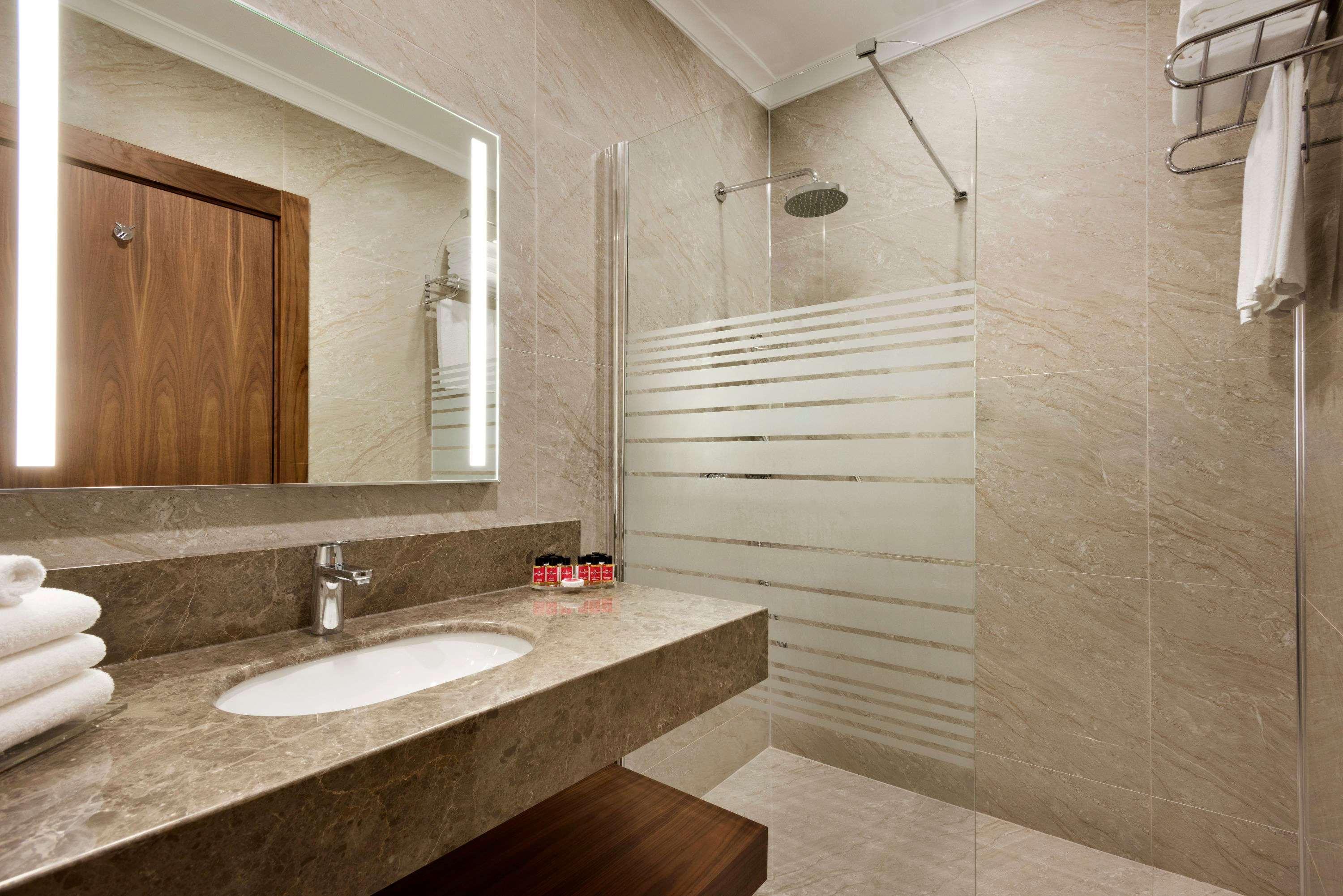 Ramada By Wyndham Yalova Hotel Yalova  Eksteriør billede